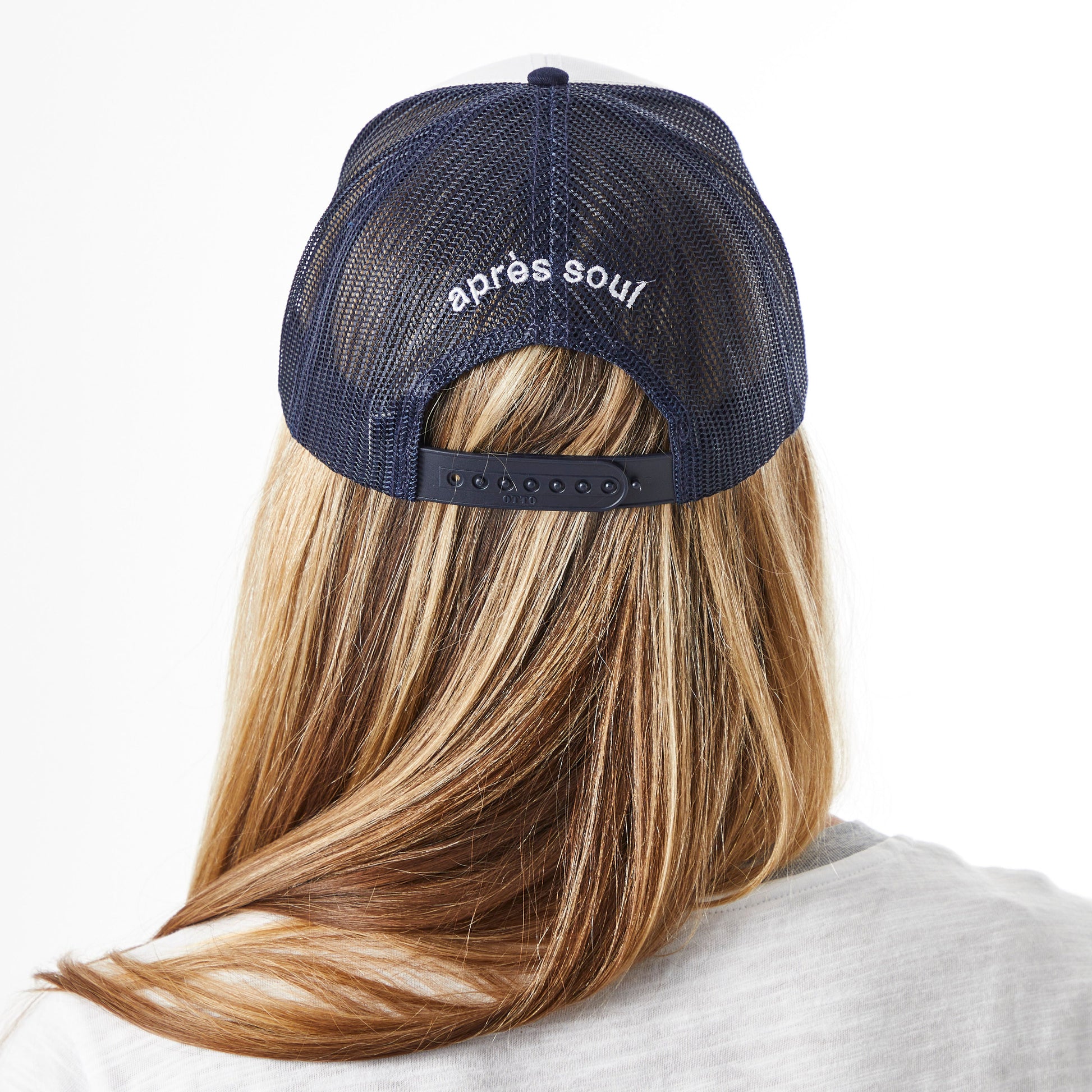 Trucker Hat-Mountain Back